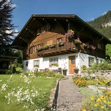 Duplex Flat - Amazing With Pond Gstaad